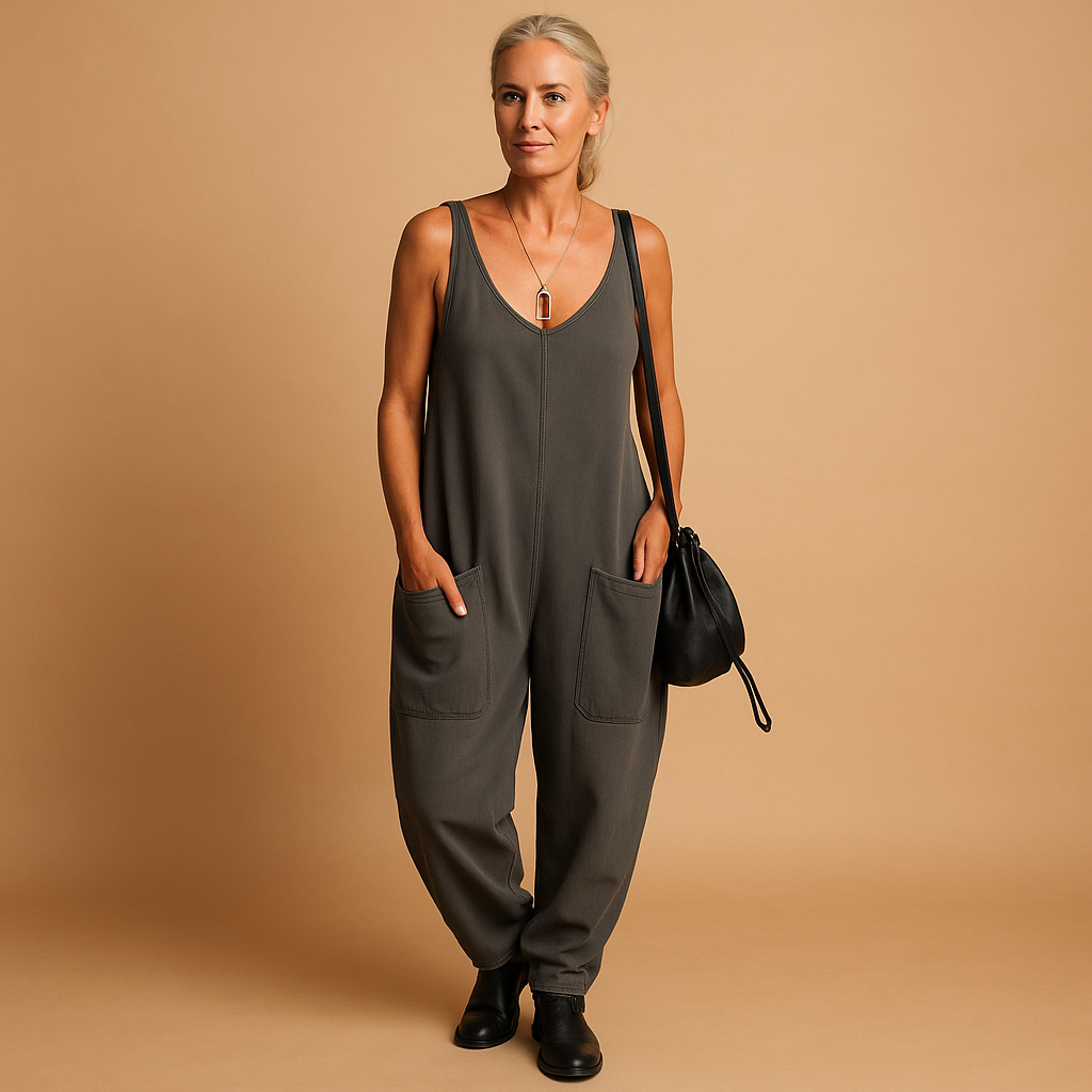 Zomerjurk voor dames met wijde pasvorm in luchtige stof, ideaal voor casual uitjes en warme zomerdagen.