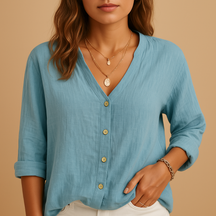 Dames V-hals blouse met comfortabele pasvorm en tijdloze uitstraling, ideaal voor casual of semi-formele outfits