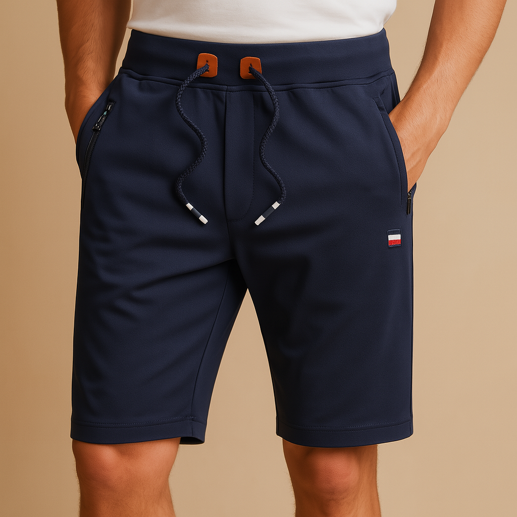Sportieve heren short met ademende stof, meerdere zakken en elastische taille, ideaal voor reizen en actieve dagen.