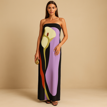 Vrouwelijke bedrukte zomerjurk voor dames met flatterende pasvorm en luchtige snit, ideaal voor zonnige vakanties, tuinfeestjes of casual uitstapjes