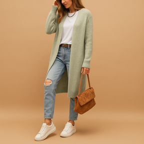 Klassiek gebreid damesvest met open voorkant en lange mouwen. Zacht, warm en perfect voor winter en tussenseizoenen in meerdere kleuren.