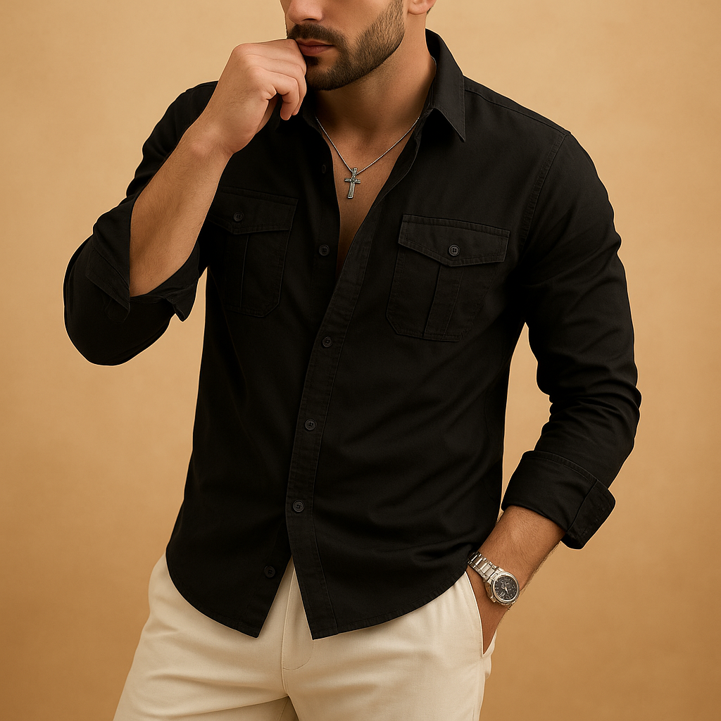 Klassiek herenoverhemd met reverskraag en borstzak, geschikt voor zowel formele als casual outfits, met comfortabele pasvorm.
