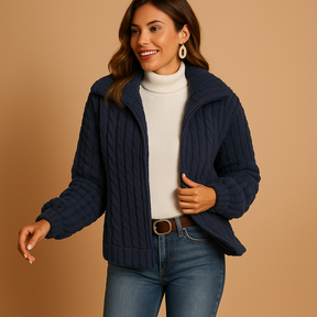 Lang fleece vest voor dames met opstaande kraag en zakken, ideaal voor casual outfits en frisse dagen.