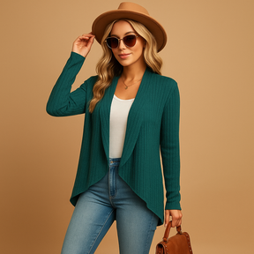 Lange gebreide cardigan voor dames in zachte stof en effen kleuren, ideaal voor layering in lente en herfst met een elegante en casual look.