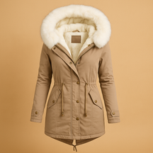Lange winterjas voor dames met imitatiebont capuchon, warme voering en waterafstotende buitenlaag, verkrijgbaar in meerdere stijlvolle kleuren.