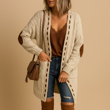 Lichtgewicht gebreid vest voor dames met lange mouwen en capuchon, ideaal voor koel weer en casual tot semi-formele looks.