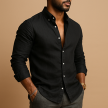 Linnen herenoverhemd in diverse kleuren met comfortabele pasvorm en ademende stof, ideaal voor casual en formele gelegenheden.