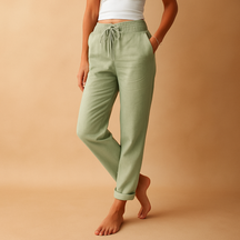 Dames loungebroek met hoge taille, rechte pijpen en soepele stof, perfect voor thuis, ontspanning of casual outfits.