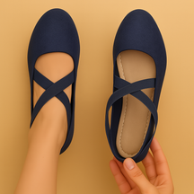 Dames sleehakken met siernieten en comfortabel ontwerp, ideaal voor zowel dagelijks gebruik als elegante gelegenheden.