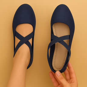 Dames sleehakken met siernieten en comfortabel ontwerp, ideaal voor zowel dagelijks gebruik als elegante gelegenheden.