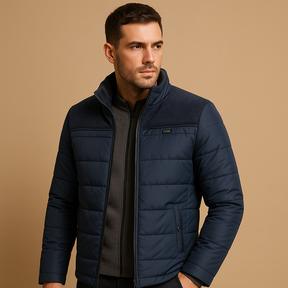 Luxe fleece jas voor heren met warme binnenvoering, opstaande kraag en ritszakken, ideaal voor koude dagen en dagelijks gebruik.