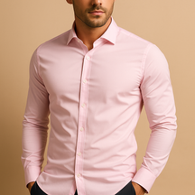 Heren slim fit overhemd van katoen met turndown-kraag, geschikt voor zakelijke en casual outfits met een moderne uitstraling.