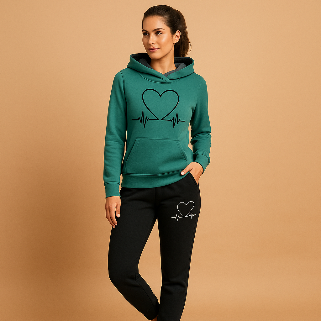 Jogging set voor dames met jack en broek in streetstyle ontwerp – perfect voor thuis en casual dagen buiten.