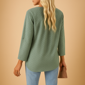 Damesblouse met V-hals en regular fit, verkrijgbaar in meerdere kleuren, ideaal voor dagelijks gebruik of zakelijke outfits
